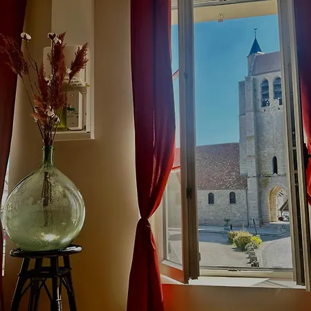 Holiday home Domaine De La Poule Noire *