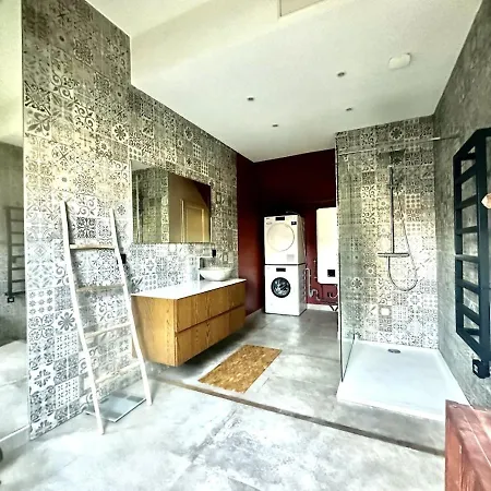 Holiday home Domaine De La Poule Noire *