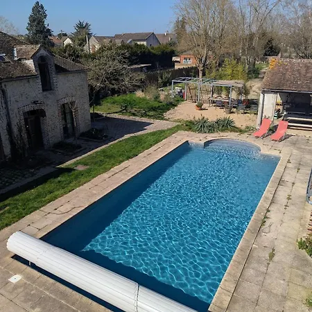 Domaine De La Poule Noire Holiday home Egreville